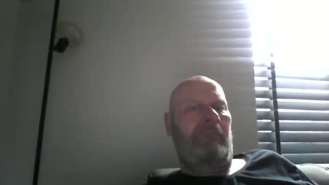 Snapshot of bigmike3339 chatting on March 11, 2026, 8:42 am bigmike3339 online show from March 11, 2026, 8:42 am