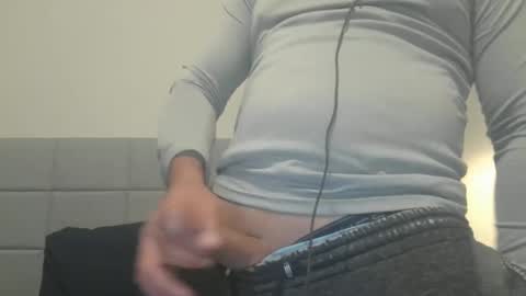 Snapshot of bigprdick101 chatting on September 14, 2025, 8:13 am bigprdick101 online show from September 14, 2025, 8:13 am