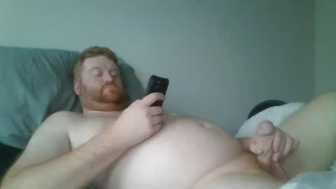 Snapshot of bigred92899 chatting on September 21, 2025, 9:38 pm bigred92899 online show from September 21, 2025, 9:38 pm