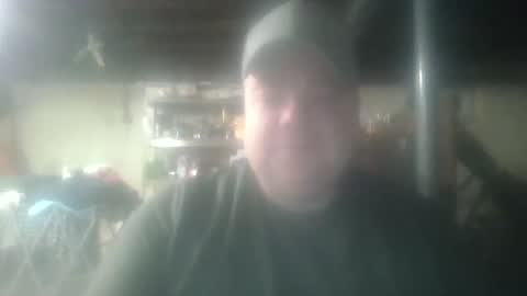 Snapshot of bigred_nyc chatting on October 23, 2025, 3:17 am Big Red online show from October 23, 2025, 3:17 am