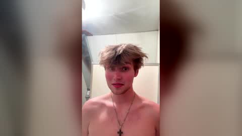 Snapshot of bigskinnyboyshh chatting on February 25, 2026, 5:39 am bigskinnyboyshh online show from February 25, 2026, 5:39 am