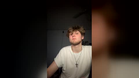 Snapshot of bigskinnyboyshh chatting on March 8, 2026, 2:04 am bigskinnyboyshh online show from March 8, 2026, 2:04 am