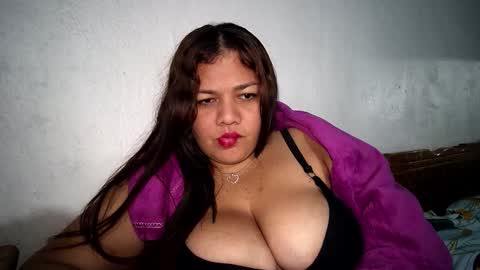 bigtits_sweet online show from March 31, 2026, 3:41 am