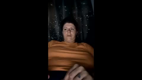 Snapshot of bigtitslala chatting on May 9, 2026, 9:53 pm bigtitslala online show from May 9, 2026, 9:53 pm
