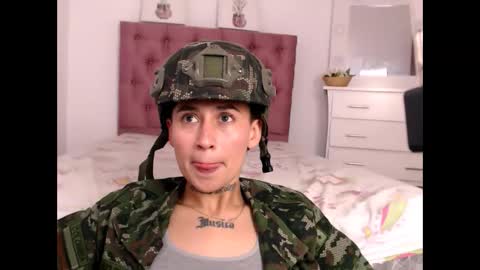 billielovee online show from March 12, 2026, 8:37 pm