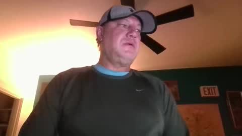 Snapshot of billjames55 chatting on May 11, 2026, 9:48 am billjames55 online show from May 11, 2026, 9:48 am