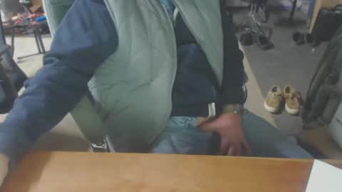 Snapshot of billp750876 chatting on January 15, 2025, 12:51 am billp750876 online show from January 15, 2025, 12:51 am