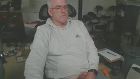 Snapshot of billp750876 chatting on April 26, 2026, 2:48 pm billp750876 online show from April 26, 2026, 2:48 pm
