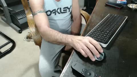 Snapshot of billy471 chatting on December 7, 2024, 8:27 pm billy471 online show from December 7, 2024, 8:27 pm