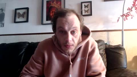 Billy FingerCut online show from March 10, 2025, 7:42 am