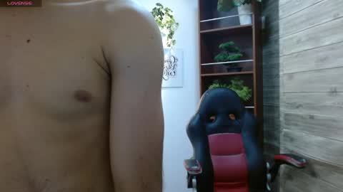 Snapshot of billy_wild chatting on April 23, 2026, 12:29 pm billy wild online show from April 23, 2026, 12:29 pm