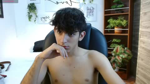 Snapshot of billy_wild chatting on April 29, 2026, 5:30 pm billy wild online show from April 29, 2026, 5:30 pm
