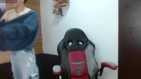 Snapshot of billy_wild chatting on May 17, 2026, 11:06 am billy wild online show from May 17, 2026, 11:06 am