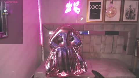 Snapshot of bily_takure_v chatting on February 7, 2025, 6:45 am Live 1000pm 600am COLOMBIAN HOUR online show from February 7, 2025, 6:45 am