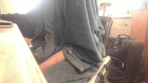 Bimbttm online show from December 23, 2024, 3:23 pm