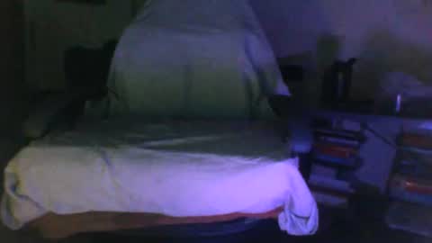 binder2122 online show from July 14, 2026, 3:44 am