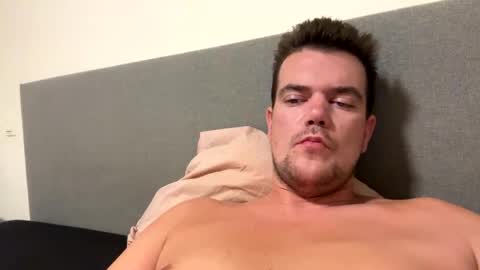 bingeling123 online show from September 27, 2025, 12:26 am