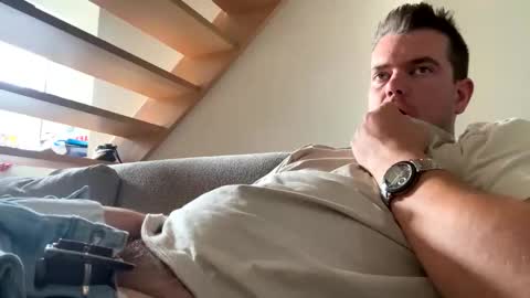 bingeling123 online show from October 9, 2025, 8:56 am