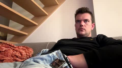 bingeling123 online show from October 22, 2025, 12:55 am