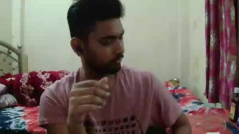 Snapshot of birbikrom104 chatting on March 17, 2026, 7:33 am birbikrom104 online show from March 17, 2026, 7:33 am