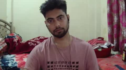 Snapshot of birbikrom104 chatting on March 20, 2026, 5:45 am birbikrom104 online show from March 20, 2026, 5:45 am