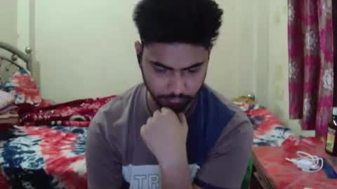 Snapshot of birbikrom104 chatting on March 23, 2026, 6:39 am birbikrom104 online show from March 23, 2026, 6:39 am