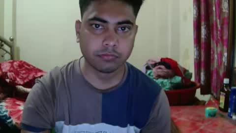 Snapshot of birbikrom104 chatting on April 4, 2026, 12:13 pm birbikrom104 online show from April 4, 2026, 12:13 pm