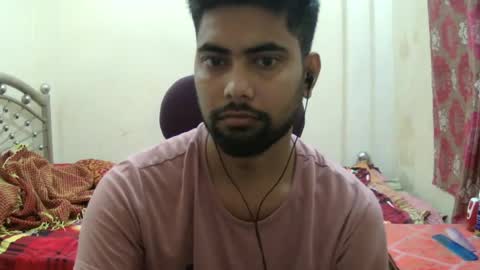 Snapshot of birbikrom104 chatting on July 2, 2026, 4:40 am birbikrom104 online show from July 2, 2026, 4:40 am