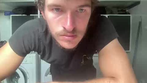 bitedeforain online show from September 13, 2025, 10:26 am