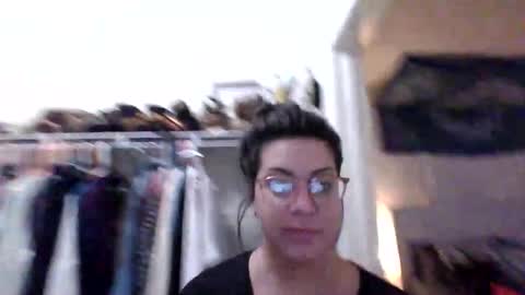 bj4290 online show from November 18, 2025, 5:06 pm