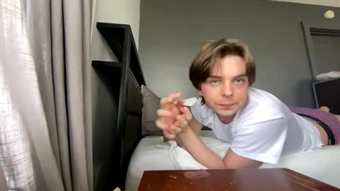 Snapshot of bkennedy829 chatting on March 29, 2026, 5:24 pm bkennedy829 online show from March 29, 2026, 5:24 pm