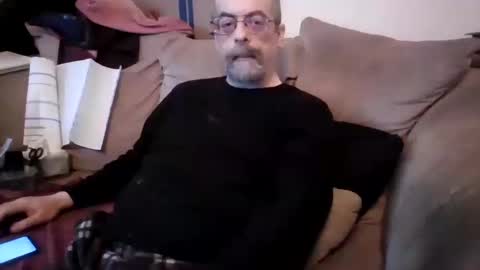 Snapshot of bkkm75 chatting on October 20, 2025, 1:22 pm bkkm75 online show from October 20, 2025, 1:22 pm