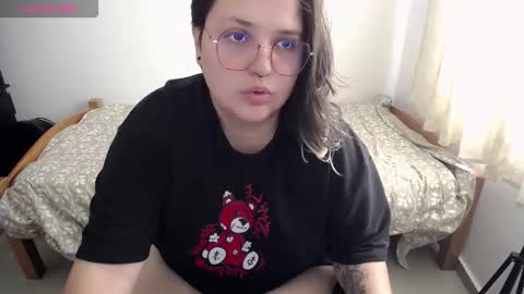 Snapshot of bl3ak__1 chatting on October 24, 2025, 6:48 pm Monica online show from October 24, 2025, 6:48 pm