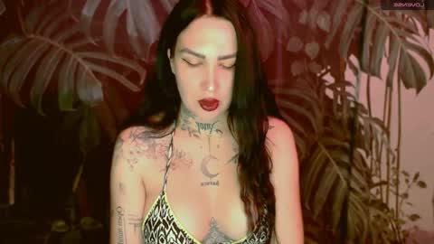 blablablablagirl online show from September 9, 2025, 6:40 pm