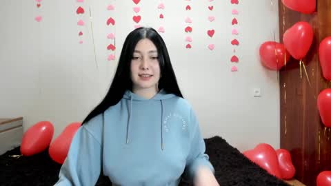 Snapshot of black_berry_bla_ck chatting on February 19, 2025, 12:22 pm black_berry_bla_ck online show from February 19, 2025, 12:22 pm