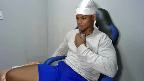 tu morenito online show from March 25, 2026, 10:05 pm