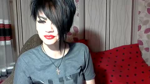 Snapshot of black_hot_01 chatting on December 3, 2024, 10:29 pm black_hot_01 online show from December 3, 2024, 10:29 pm