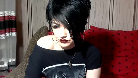 Snapshot of black_hot_01 chatting on February 1, 2025, 2:16 am black_hot_01 online show from February 1, 2025, 2:16 am