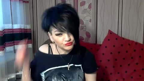 Snapshot of black_hot_01 chatting on March 5, 2025, 1:50 pm black_hot_01 online show from March 5, 2025, 1:50 pm
