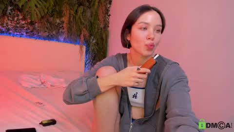 Jenny online show from February 20, 2025, 1:19 pm