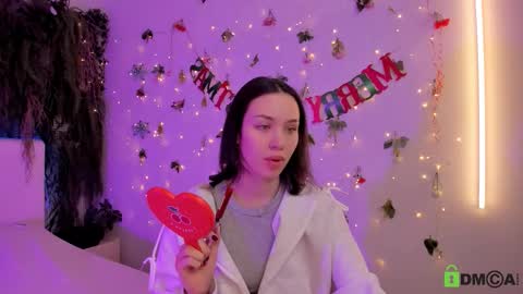 Jenny online show from December 18, 2025, 9:59 am