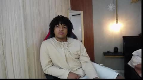 black_king_241 online show from February 7, 2026, 4:05 am