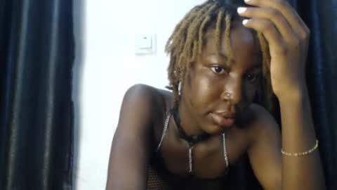 Snapshot of black_kittyangel chatting on March 5, 2026, 8:32 am Lila online show from March 5, 2026, 8:32 am