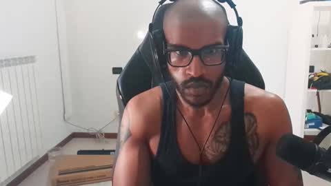 Master online show from March 8, 2026, 2:54 pm