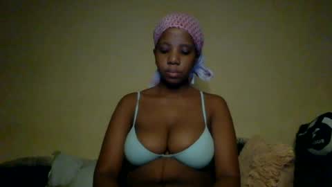 Snapshot of black_queen0111254 chatting on July 14, 2026, 1:52 am Blackqueen online show from July 14, 2026, 1:52 am