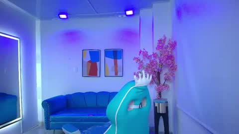 Rousse  online show from May 20, 2026, 3:56 am