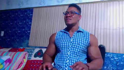 duglas online show from March 1, 2026, 7:16 pm