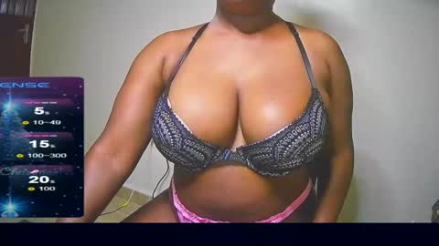 black_sexyfish online show from December 1, 2024, 8:09 pm