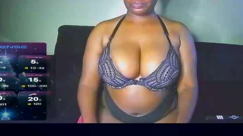 black_sexyfish online show from December 11, 2024, 6:09 pm