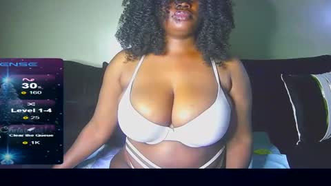 black_sexyfish online show from December 13, 2024, 8:47 pm